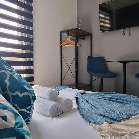 Modern 1Bedroom Studio In London Center Екстер'єр фото