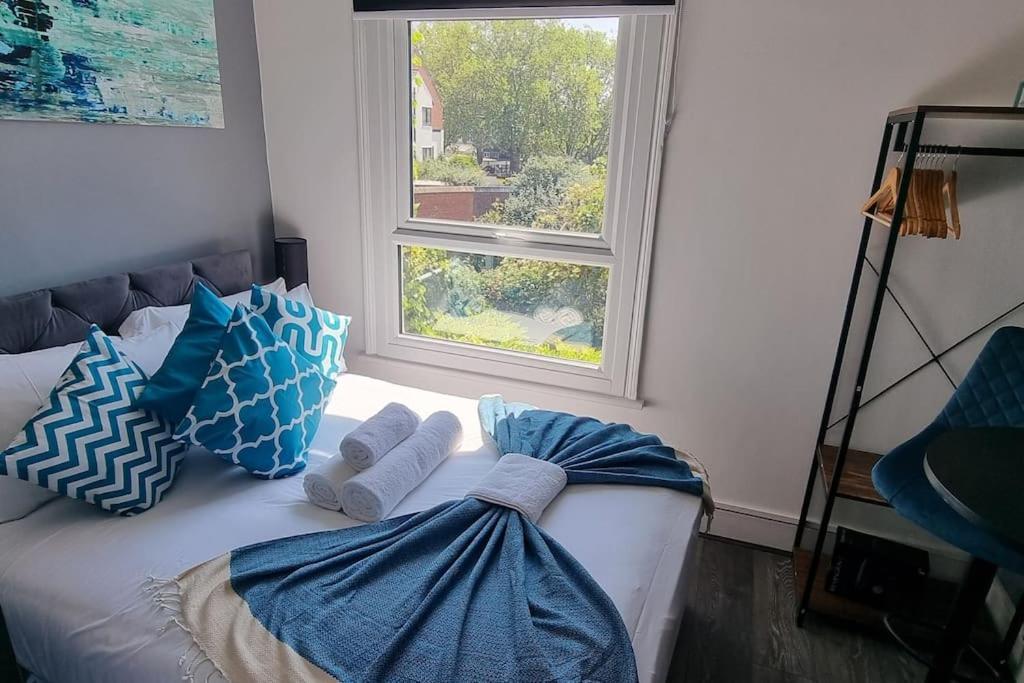 Modern 1Bedroom Studio In London Center Екстер'єр фото